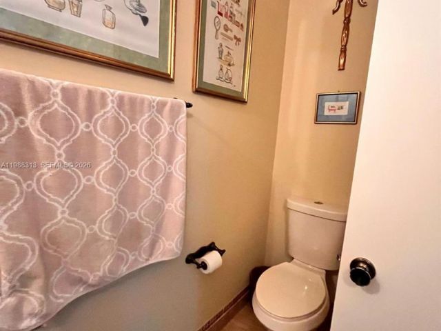 Дом в аренду по адресу 9974 Costa Del Sol Blvd C-87 - фото 7521760