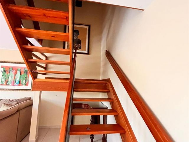 Дом в аренду по адресу 9974 Costa Del Sol Blvd C-87 - фото 7521762