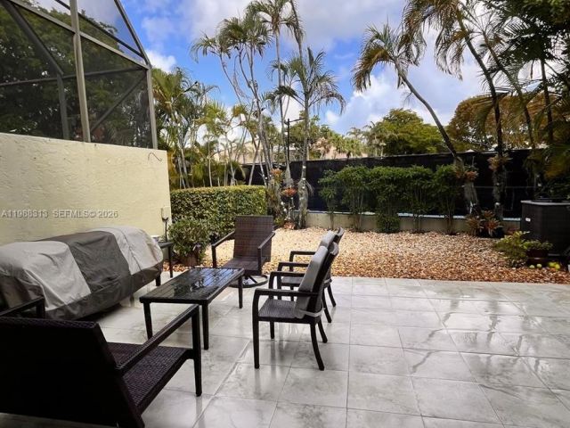 Дом в аренду по адресу 9974 Costa Del Sol Blvd C-87 - фото 7521771