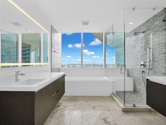 Продажа квартиры #2912 - фото 7525190