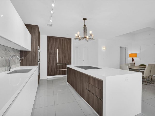 Продажа квартиры #2912 - фото 7525203