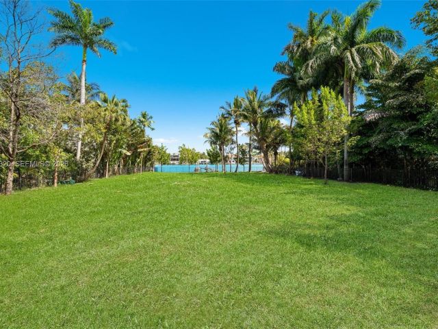 Продажа дома по адресу 93 Palm Ave - фото 7520658