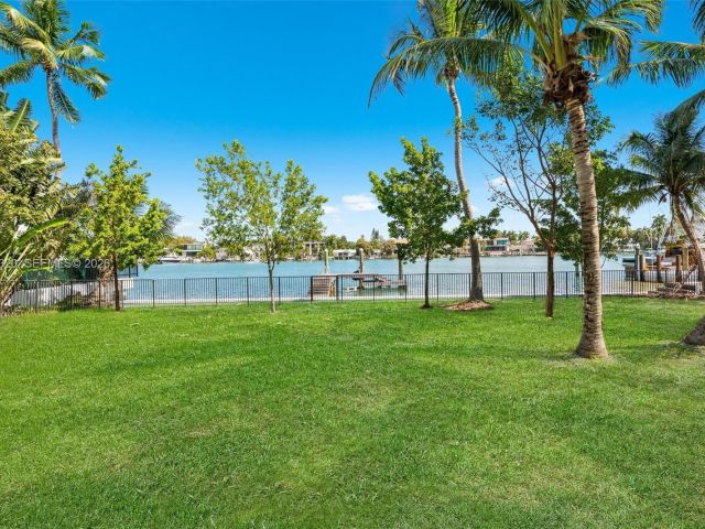 Продажа дома по адресу 93 Palm Ave - фото 7520659