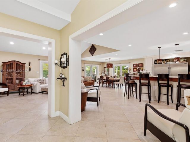 Продажа дома по адресу 13260 SW 96th St - фото 7521448