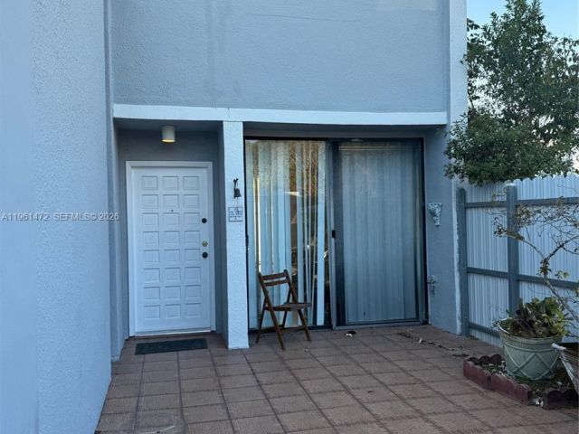 Продажа дома по адресу 2500 SW 122nd Ct - фото 7521482