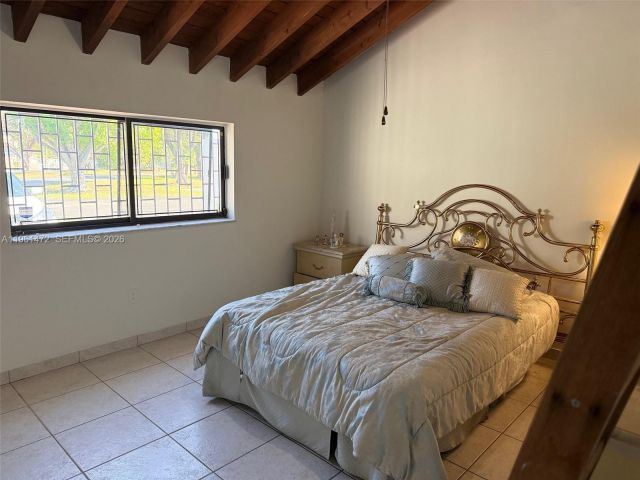 Продажа дома по адресу 2500 SW 122nd Ct - фото 7521490