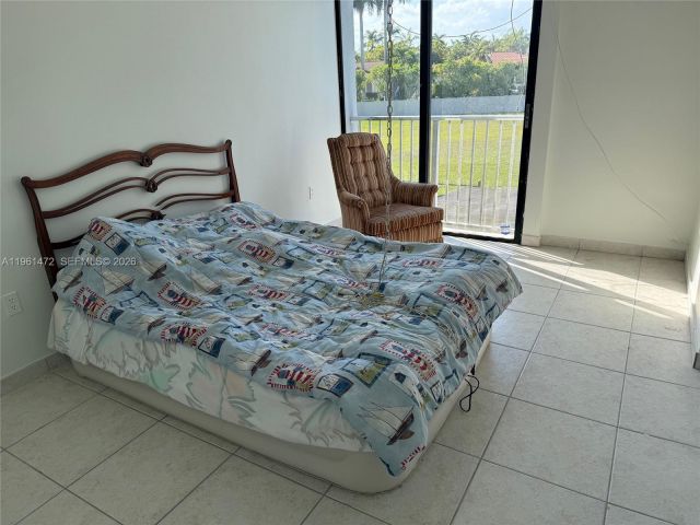 Продажа дома по адресу 2500 SW 122nd Ct - фото 7521496