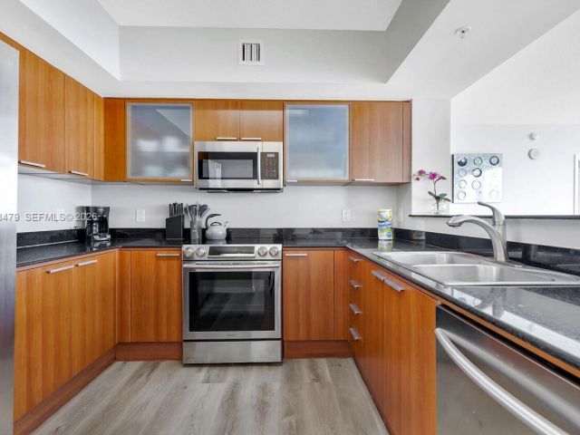 Квартира в аренду номер2007 - фото 7523068