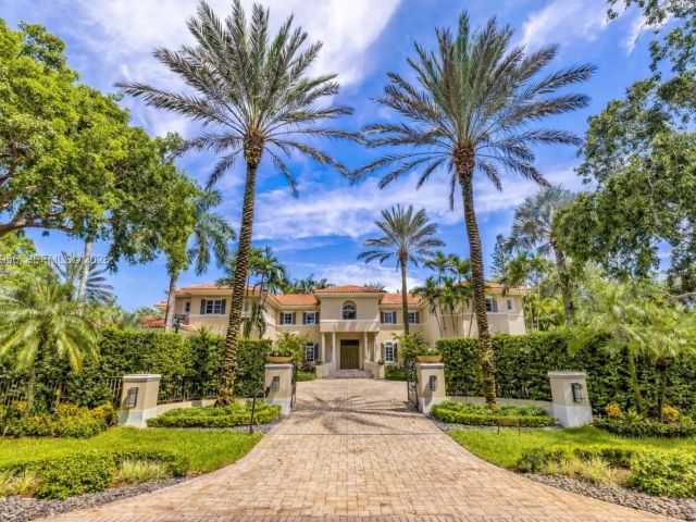 Продажа дома по адресу 5250 Snapper Creek Rd - фото 7522756