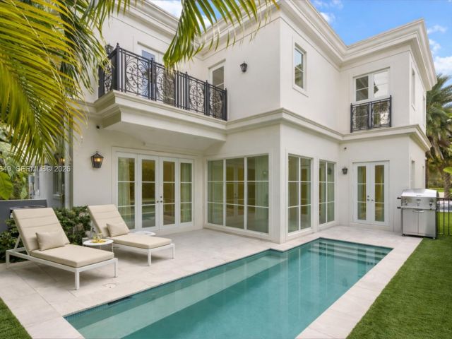 Дом в аренду по адресу 315 Santander Ave 311 - фото 7524341