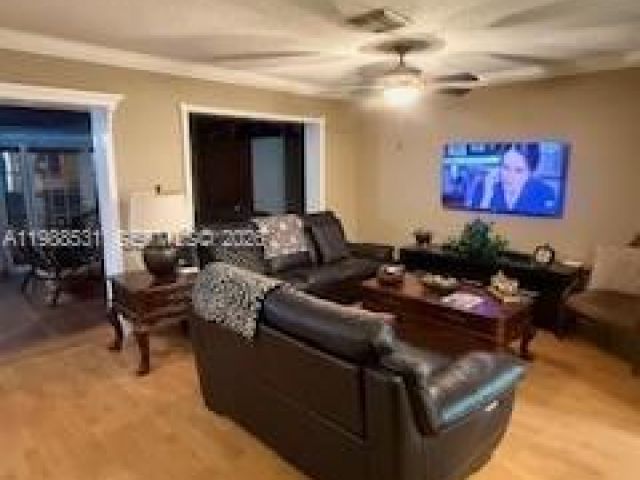 Продажа дома по адресу 16236 SW 100th Ter - фото 7523307