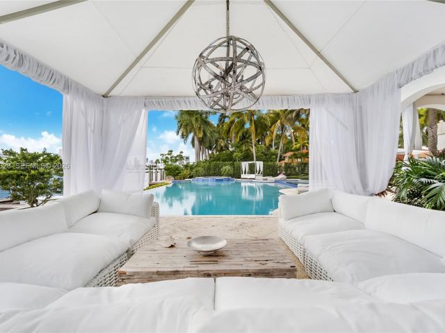 Дом в аренду по адресу 100 Palm Ave - фото 7522750