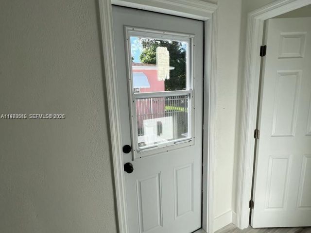 Продажа дома по адресу 743 NW 77th Ter - фото 7536948