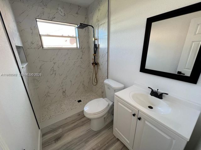 Продажа дома по адресу 743 NW 77th Ter - фото 7536956