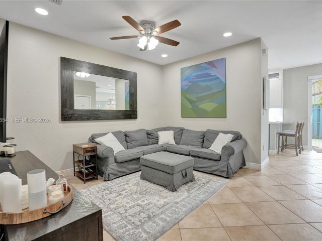 Продажа дома по адресу 12554 SW 125th Ter - фото 7522631