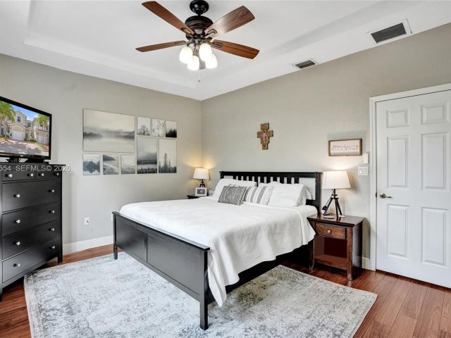 Продажа дома по адресу 12554 SW 125th Ter - фото 7522644