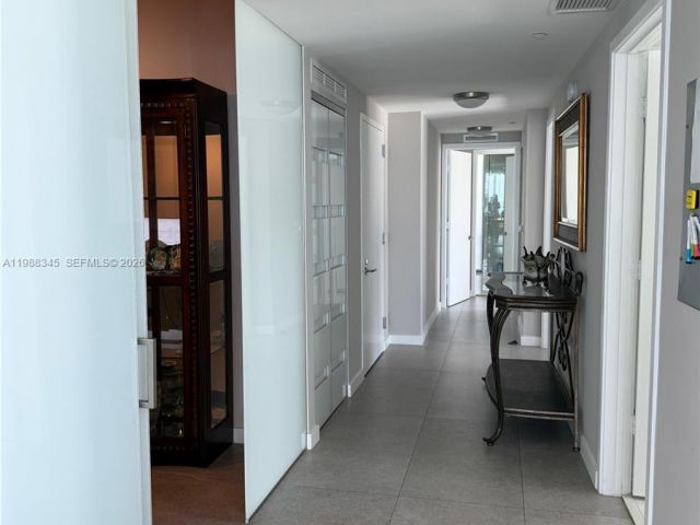 Квартира в аренду номер2001 - фото 7530197