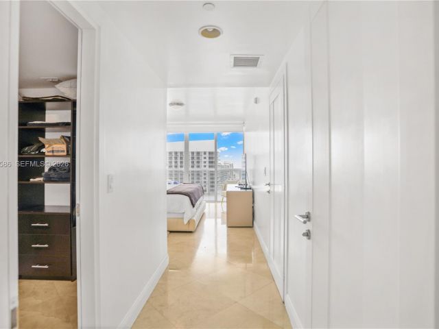 Квартира в аренду номер4511 - фото 7523912