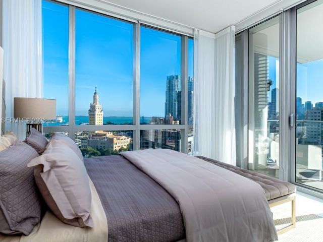 Квартира в аренду номер1011 - фото 7523159