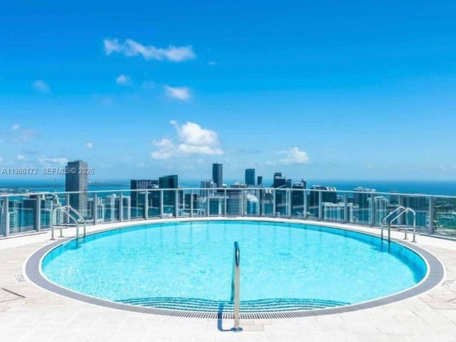 Квартира в аренду номер1011 - фото 7523162