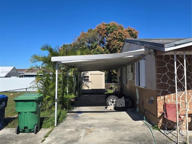 Продажа дома по адресу 2941 NW 210th Ter - фото 7521270