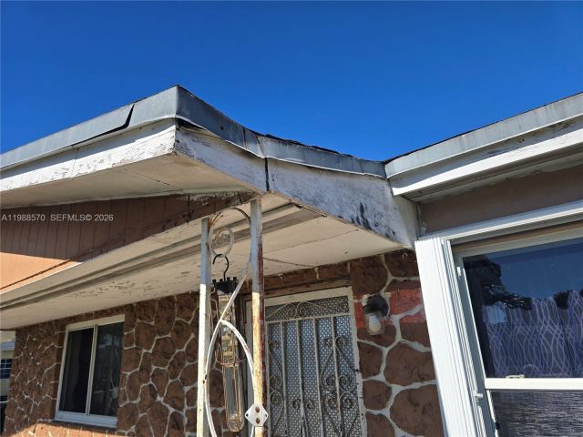 Продажа дома по адресу 2941 NW 210th Ter - фото 7521274