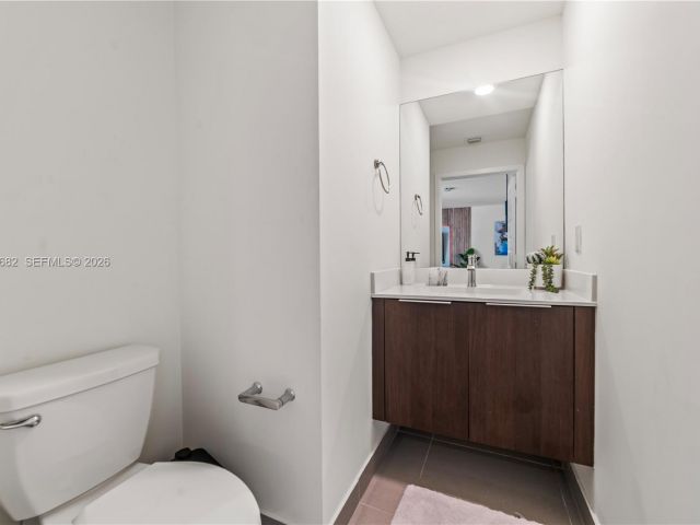 Дом в аренду по адресу 4741 NW 84th Ave 0 - фото 7522392