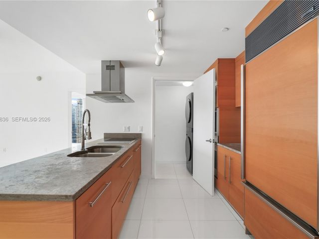 Квартира в аренду номер3311 - фото 7522794