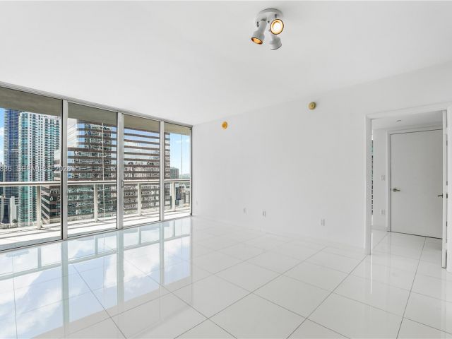 Квартира в аренду номер3311 - фото 7522800