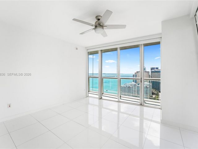 Квартира в аренду номер3311 - фото 7522802