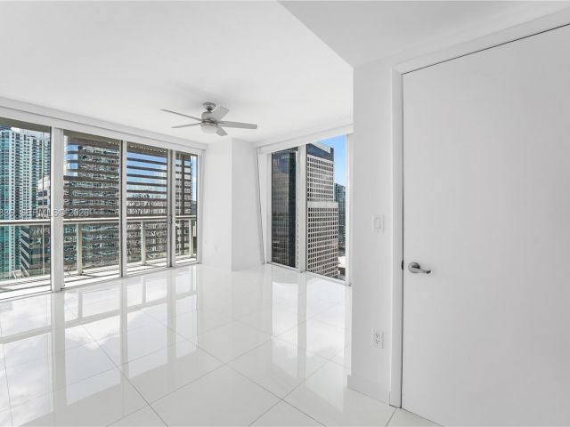 Квартира в аренду номер3311 - фото 7522803