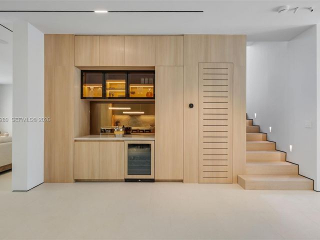 Продажа дома по адресу 3457 Oak Ave - фото 7524508