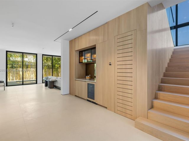 Продажа дома по адресу 3457 Oak Ave - фото 7524510