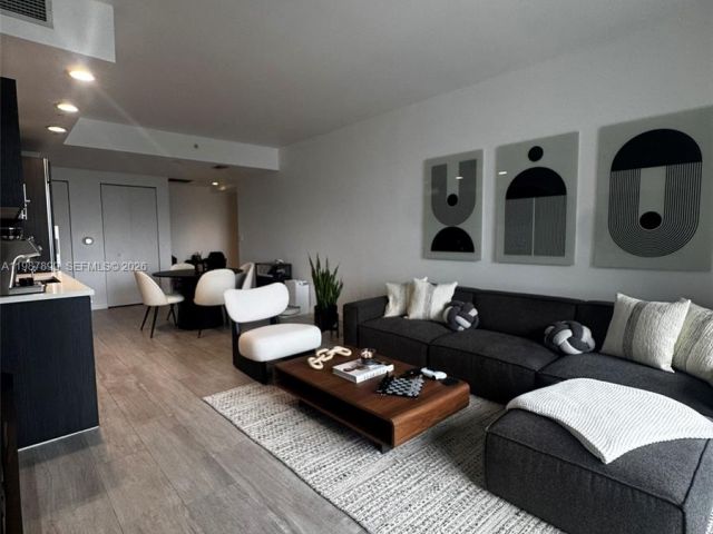 Продажа квартиры #2009 - фото 7533648