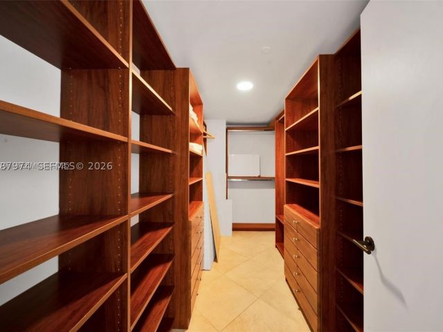 Квартира в аренду номер4704 - фото 8316335