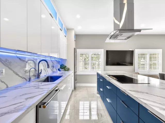 Продажа дома по адресу 724 SW 1st Avenue - фото 9357281