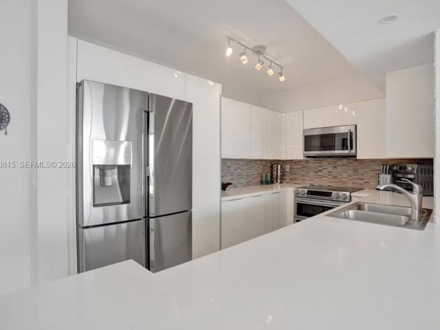 Квартира в аренду номер525 - фото 7522983