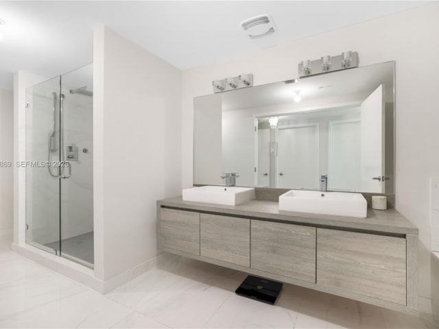 Квартира в аренду номер2019 - фото 7523736