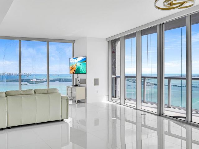 Квартира в аренду номер5601 - фото 7524423