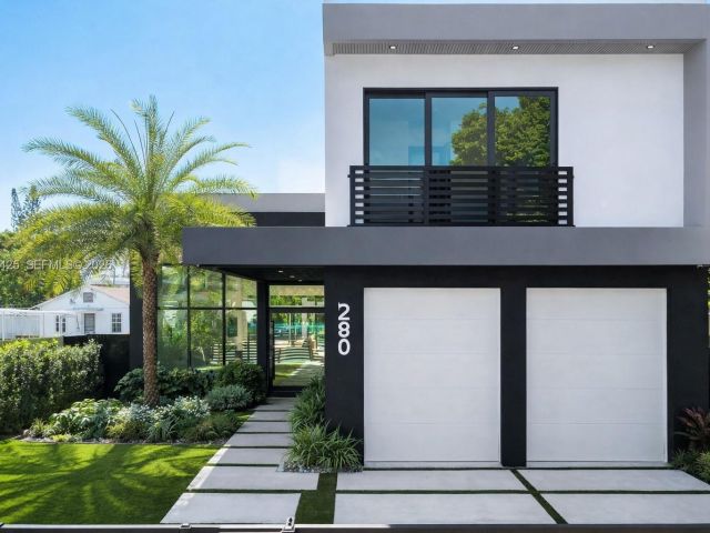 Продажа дома по адресу 280 NW 47th St - фото 7523330