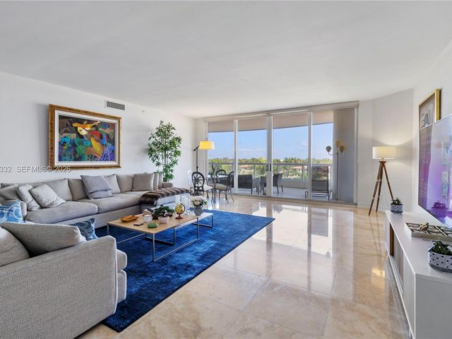 Продажа квартиры #604 - фото 7526636