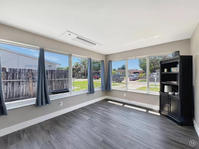 Продажа дома по адресу 6751 Cody Street - фото 9350777