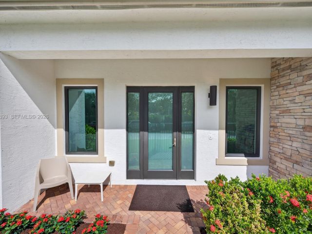 Продажа дома по адресу 5999 E Brookfield Cir E - фото 7531556