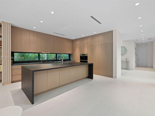 Продажа дома по адресу 4534 Sheridan Ave - фото 7523368