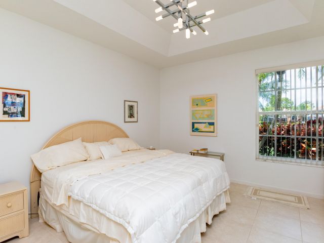 Продажа дома по адресу 8367 Quail Meadow Way - фото 8465808
