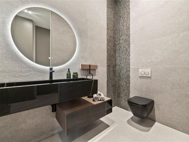 Дом в аренду по адресу 493 Holiday Dr - фото 7525295