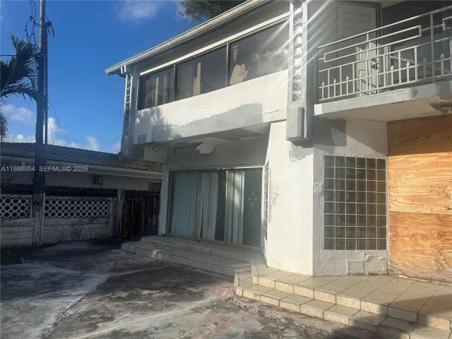 Продажа дома по адресу 1977 NE 119th Rd - фото 7523587