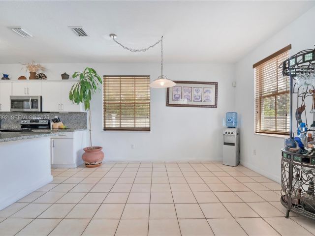 Продажа дома по адресу 1173 NW 135th Ct - фото 7531682