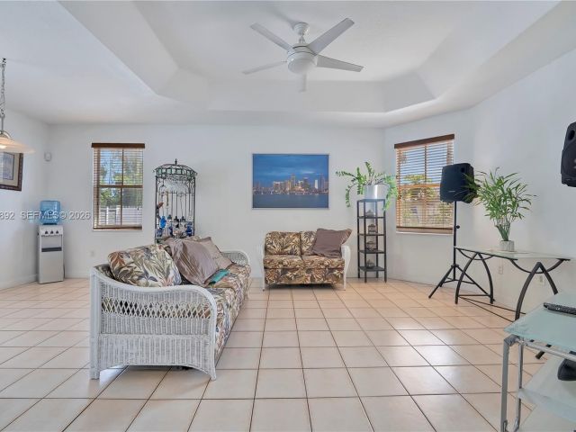 Продажа дома по адресу 1173 NW 135th Ct - фото 7531684