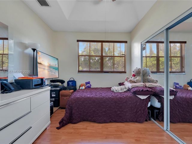 Продажа дома по адресу 1173 NW 135th Ct - фото 7531687